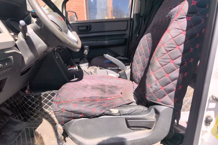 Used Wuling Zhengcheng 2021 1.5T Manual Comfort Version Left Front Seat