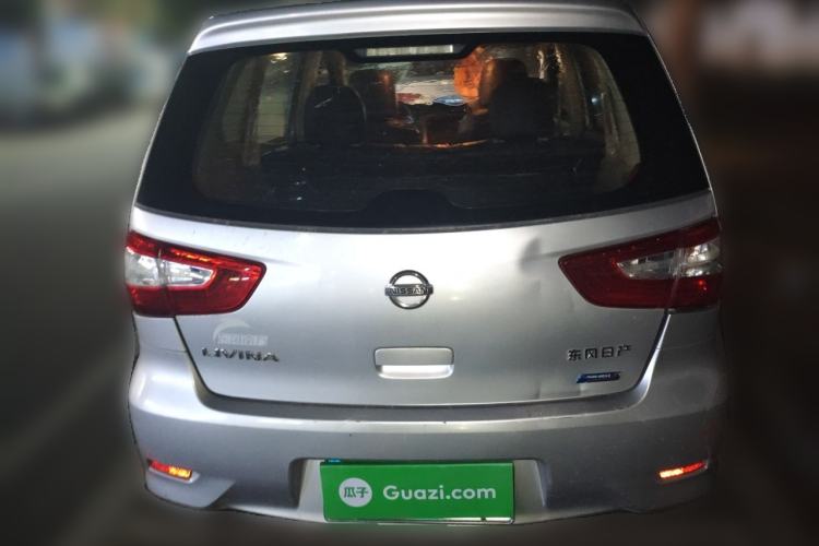 Used Nissan Livina 2013 1.6XE Manual Comfort Edition
