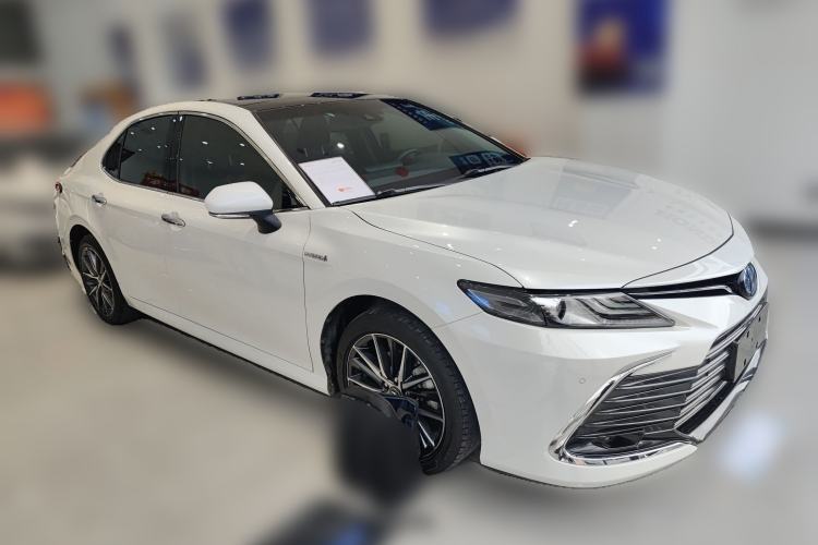 Used Toyota Camry 2021 Dual-Motor 2.5HG Luxury Edition Front Right 45 Deg