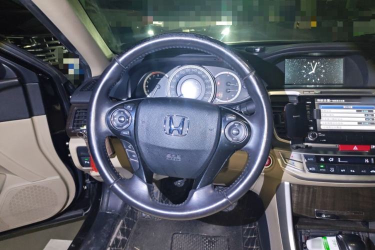 Used Honda Accord 2014 2.4L EXN Luxury Navigation Edition Steering Wheel