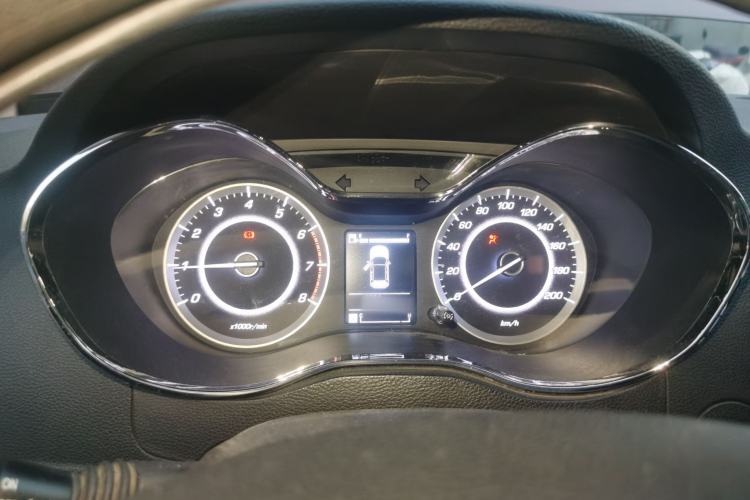 Used Baojun 560 2016 1.8L Manual Elite Edition