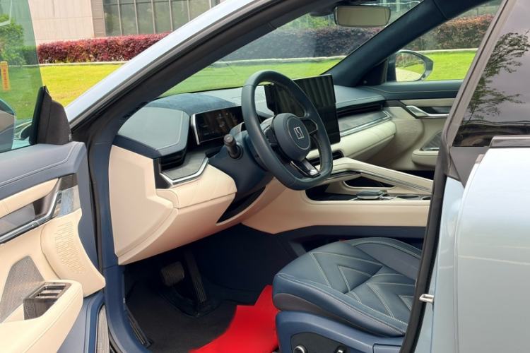 Used Zeekr 001 2021 Ultra-Long Range Dual-Motor YOU Version Interior 10