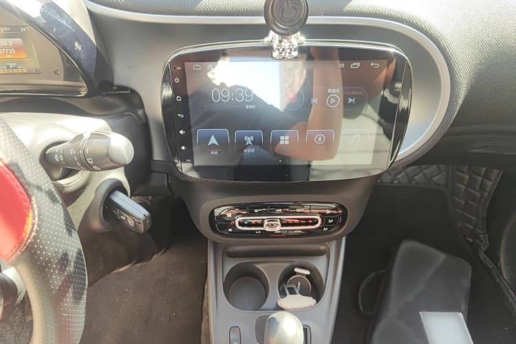 Used smart fortwo 2015 1.0L 52 kW Hardtop Passion Edition
