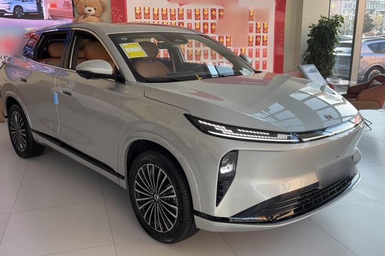 Used Dongfeng Aeolus L8 2025 Model 185KM Dream Edition
