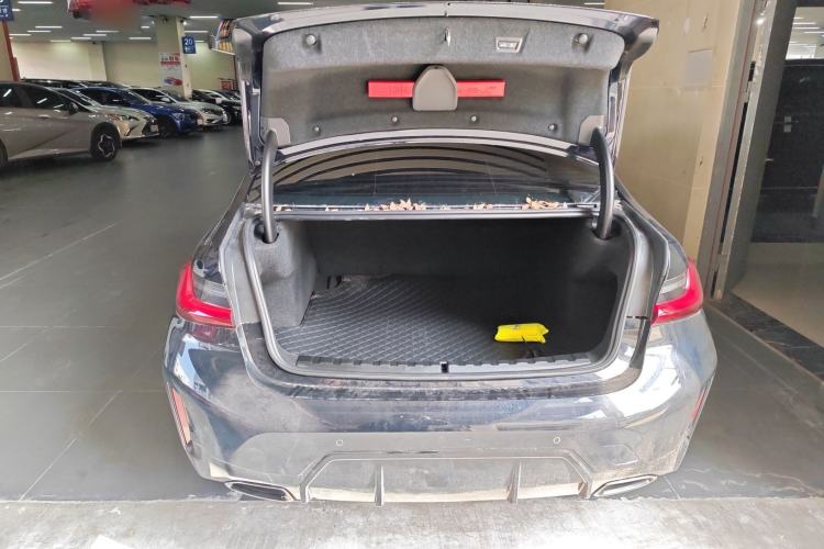 Used BMW 3 Series 2025 330Li M Sport Shadowline Package
