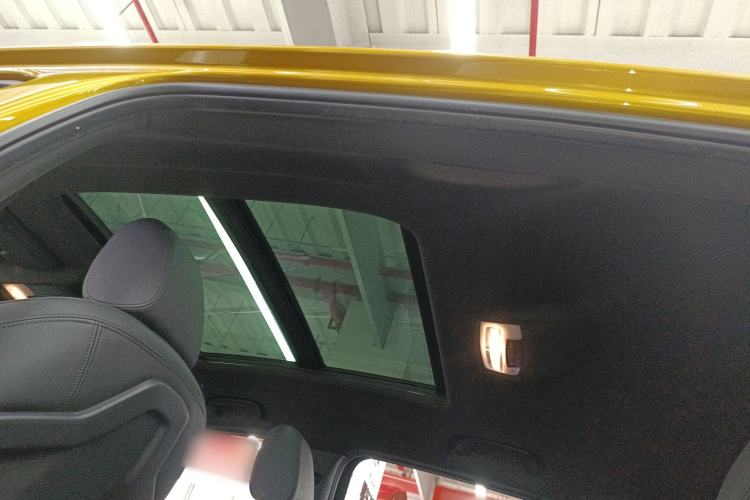 Used BMW X2 2019 sDrive25i Luxury Model with M Off-Road Package China VI Emission Standard
