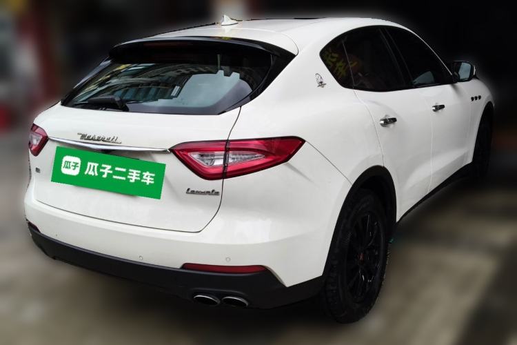 Used Maserati Levante 2016 3.0T Standard Edition Rear Right 45 Deg