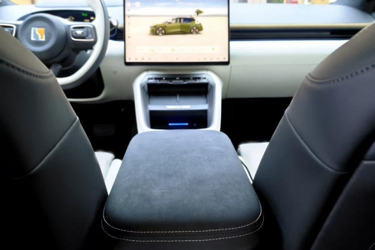 Used Zeekr 007GT 2025 Rear-Drive Intelligent Driving Version 75 kWh
