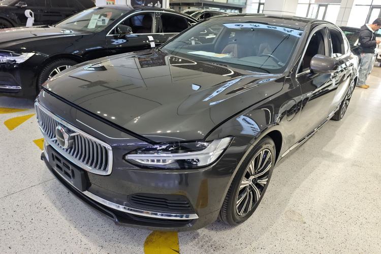 Used Volvo S90 New Energy 2021 T8 e-Drive Hybrid Luxury Edition