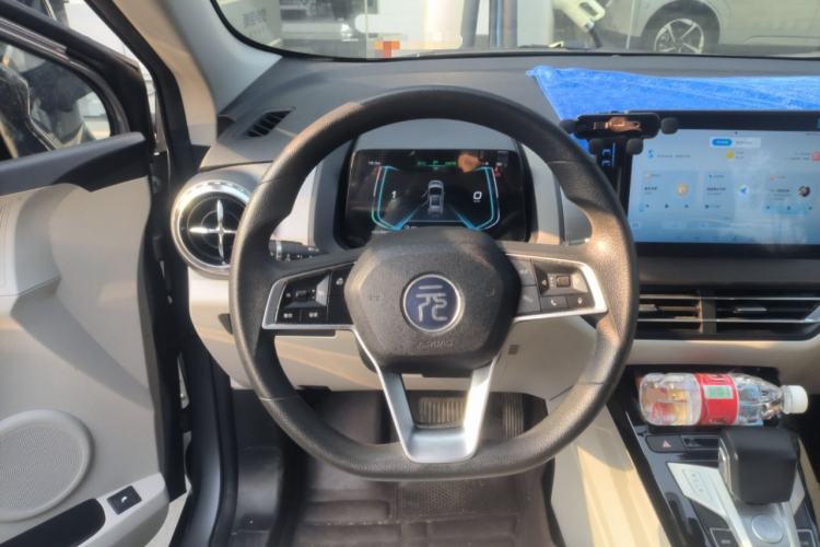 Used BYD Yuan Pro 2023 401KM Luxury Version
