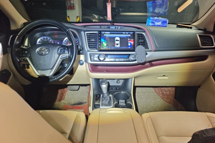 Used Toyota Highlander 2015 2.0T Four-Wheel Drive Luxury Edition 7-Seater
