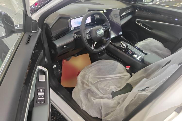 Used Geely Auto Emgrand X7 Sport 2024 1.5TD Smart Connect+
