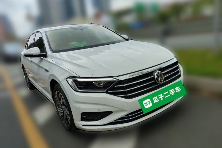 Used Volkswagen Sagitar 2021 280TSI DSG Excellence Edition Front Right 45 Deg