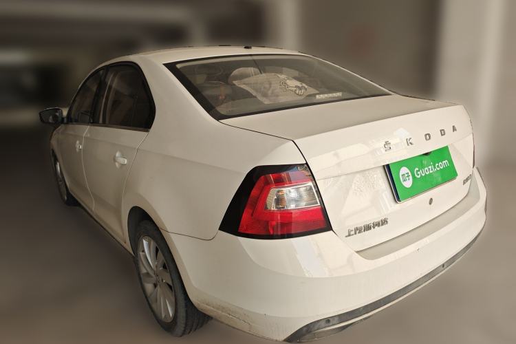 Used Skoda Rapid 2019 1.5L Automatic Comfort Edition China VI Standard Rear Left 45 Deg