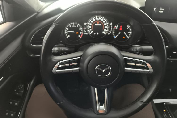 Used Mazda 3 Axela 2023 2.0L Automatic ZhiZhen Edition
