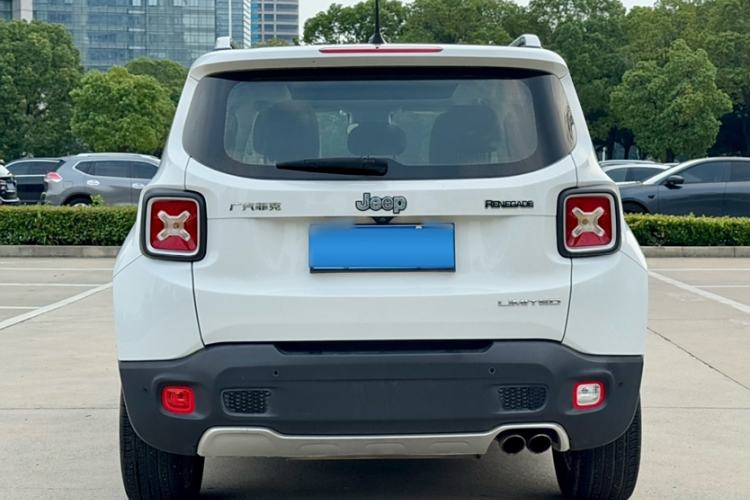 Used Jeep Renegade 2018 Connected Large Screen Version 180T Automatic Smart Version