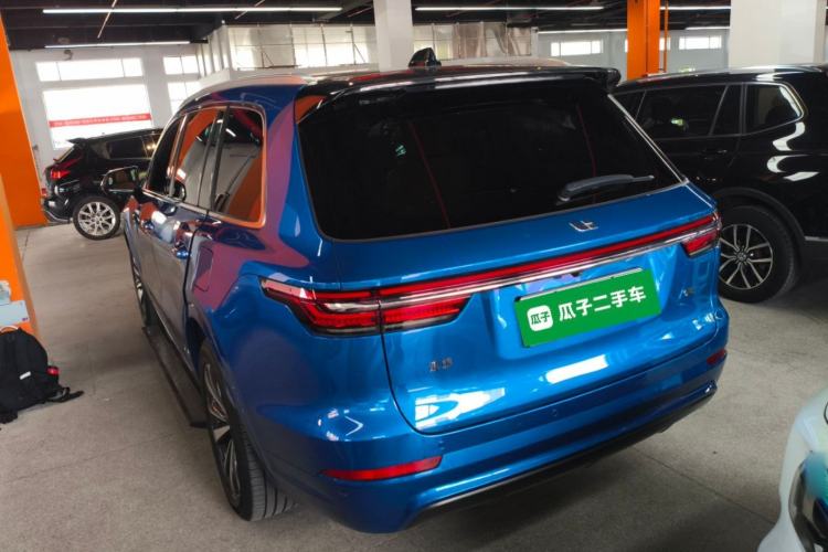 Used Li Auto ONE 2020 Extended-Range 6-Seater Version Rear Left 45 Deg