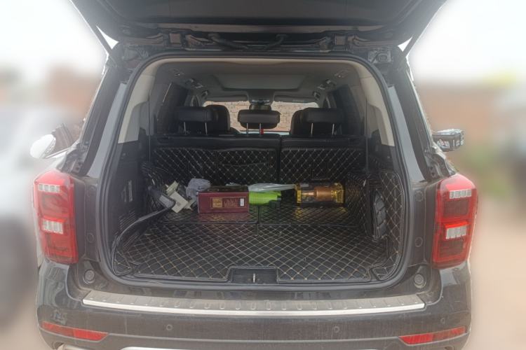 Used GAC Trumpchi GS8 2017 320T Two-Wheel Drive Luxury Smart Connectivity Version (7 Seats) Trunk