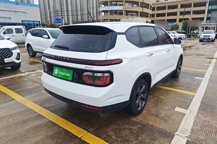 Used Baojun RM-5 2019 1.5T Manual Elite Version with 24-Hour Online Service 6 Seats
