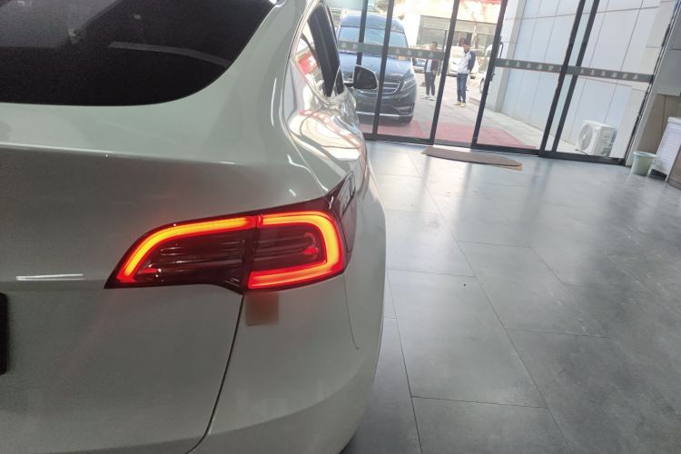 Used Tesla Model Y 2024 Rear-Wheel-Drive Version