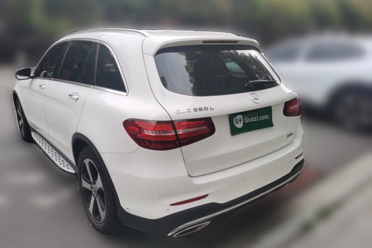 Used Mercedes-Benz GLC 2019 Facelift GLC 260 L 4MATIC Luxury Model

