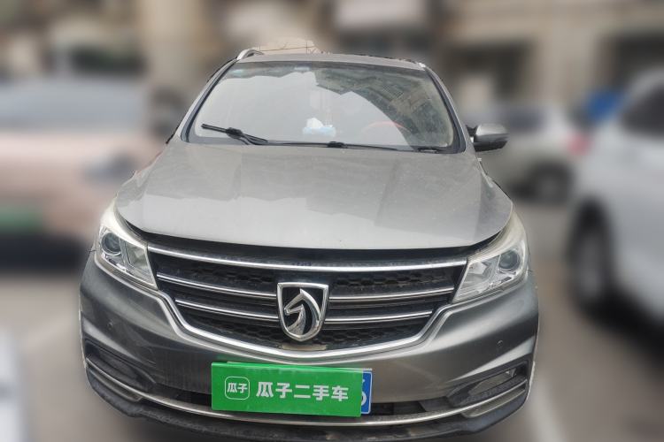 Used Baojun 730 2017 1.5T DCT Fashion Edition 7-Seater China V Emission Standard
