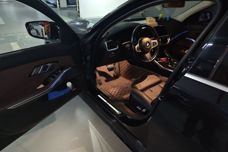 Used BMW 3 Series 2021 Second Facelift 325Li M Sport Package
