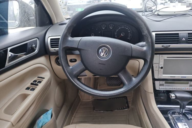 Used Volkswagen Passat 2011 1.8T Automatic Luxury Model
