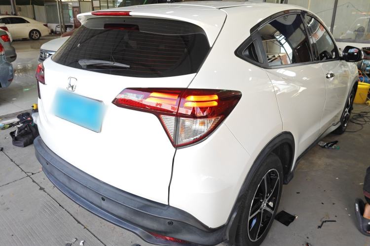 Used Honda Vezel 2020 1.5L CVT Luxury Edition
