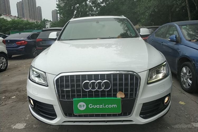 Used Audi Q5 2017 40 TFSI Comfort Model Front