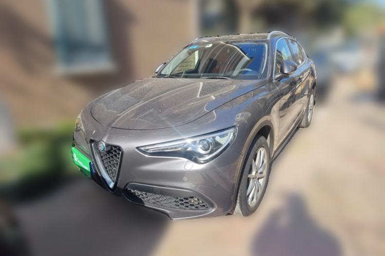 Used Alfa Romeo Stelvio 2017 2.0T 200HP Luxury Edition