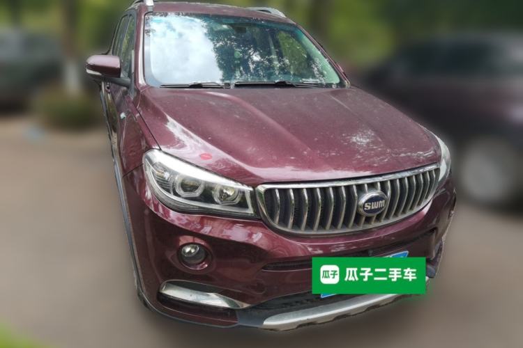 Used SWM X7 2016 1.8L Manual Luxury Edition 7 Seats Front Right 45 Deg