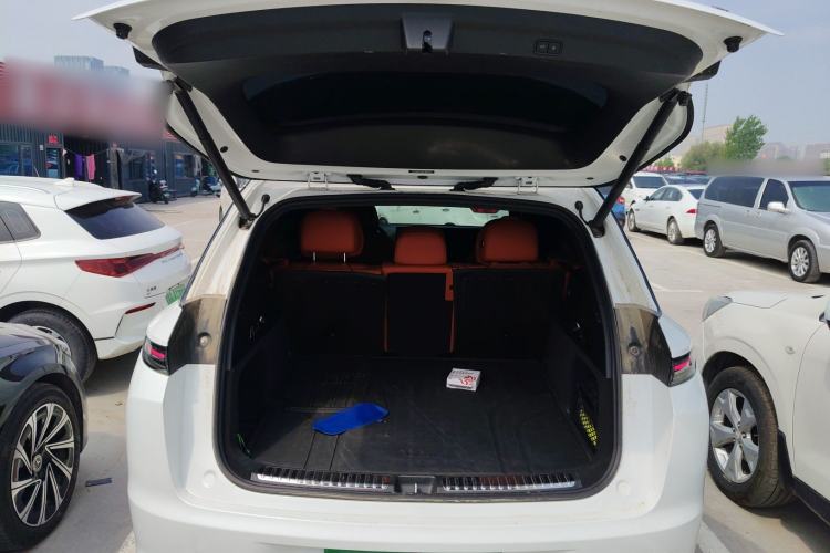 Used Li Auto L7 2023 Pro Model Trunk