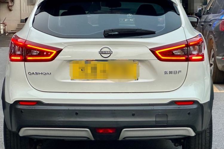 Used Nissan Qashqai 2023 Classic 2.0L CVT XV Comfort Edition
