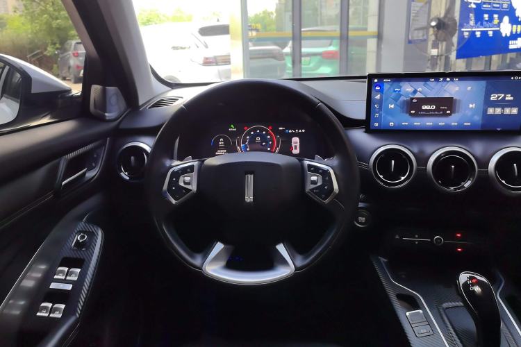 Used Wey VV6 2020 2.0T Two-Wheel Drive Smart Enjoyment+