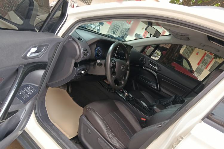 Used GAC Group ix4 2018 Luxury Edition Driver Seat