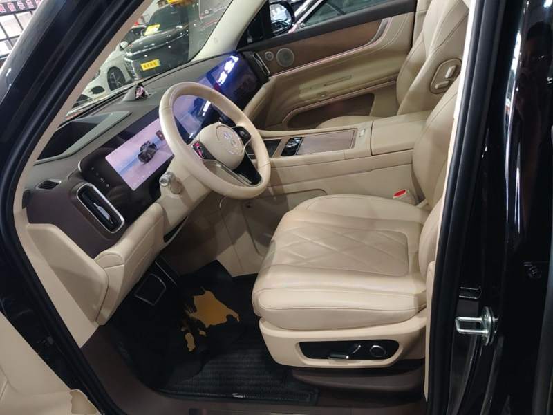 Used Hima AITO M9 2024 Range-Extended Ultra Version 42 kWh 6-Seater Model — 14