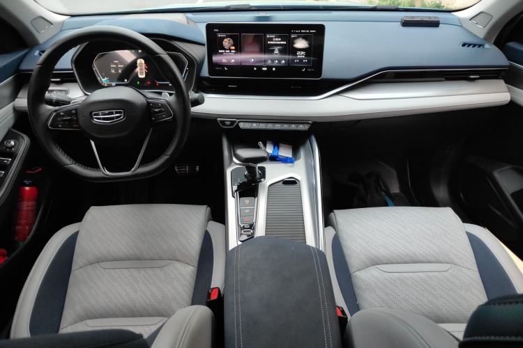Used Geely Auto Preface 2021 2.0TD Luxury Version Center Console