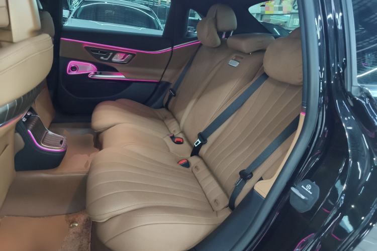 Used Mercedes-Benz E-Class 2024 E 300 L Luxury Model
