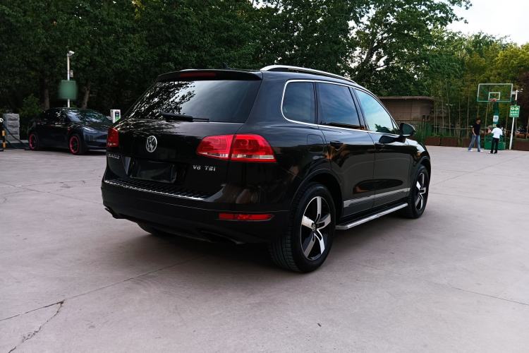 Used Volkswagen Touareg 2011 3.0 TSI Luxury Edition Exterior 7