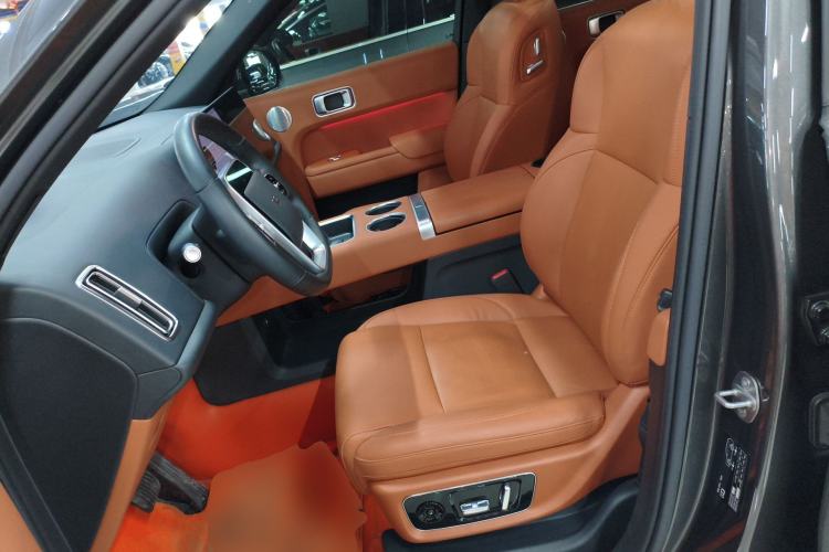 Used Li Auto L8 2023 Air model
