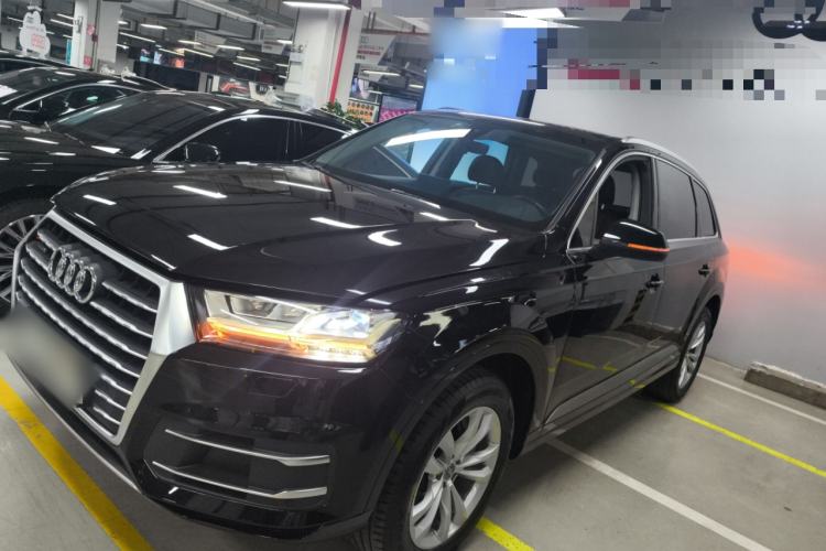 Used Audi Q7 2019 45 TFSI Comfort Model