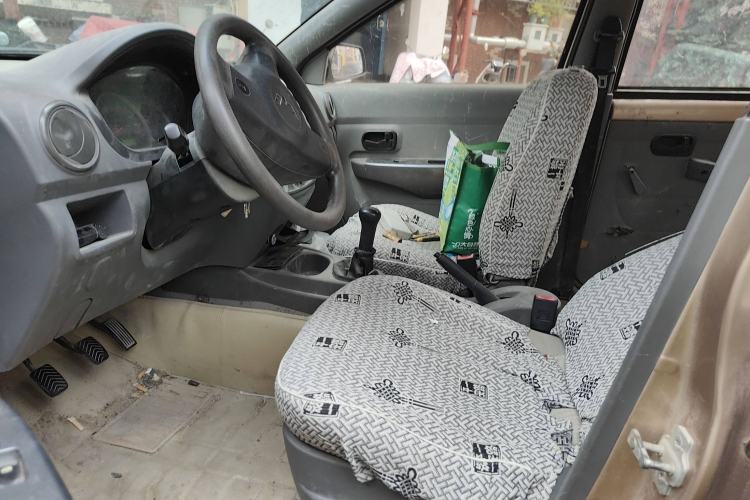Used Wuling Hongguang 2014 1.5L Base Version
