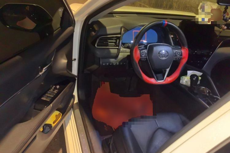 Used Toyota Camry 2021 2.5G Luxury Edition Driver Seat