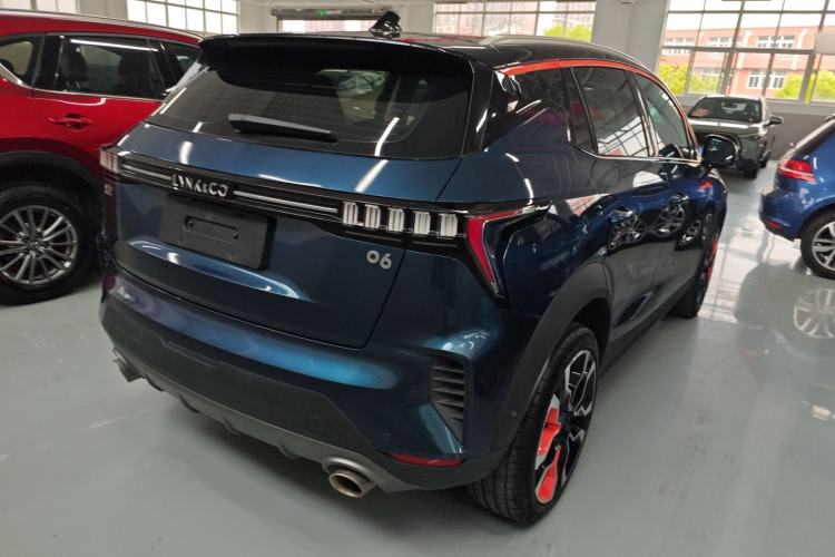 Used Lynk & Co 06 2021 1.5T Shero Pink Special Edition Rear Right 45 Deg