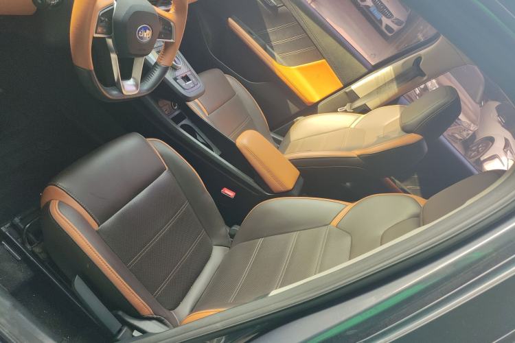 Used BYD e2 2020 Upgraded Version Long-Range Edition Luxury Model Left Front Seat