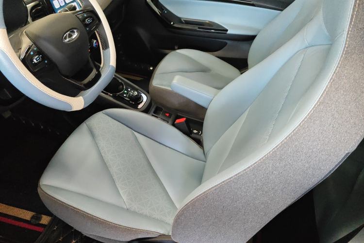 Used Chery Little Ant 2022 Sweet Pink Edition Half-Sugar Version Lithium Iron Phosphate 30 kW 301 km Left Front Seat