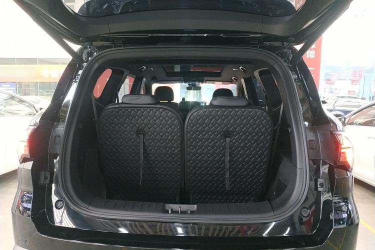 Used Geely Auto Haoyue L 2024 2.0T DCT Prestige Version