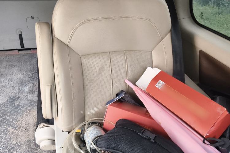 Used FORTHING Lingzhi 2018 M5L 1.6L 7-Seater Luxury Model
