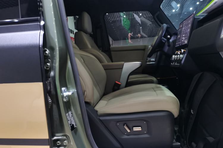 Used iCAR V23 2025 501 Four-Wheel Drive Intelligent Driving Version